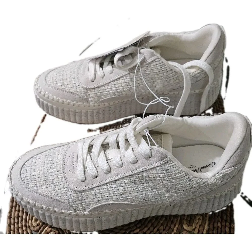 NWT Universal Thread Persephone Sneakers Women's